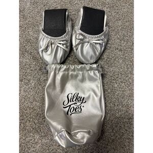 Silky Toes Rescue Purse shoes size Large